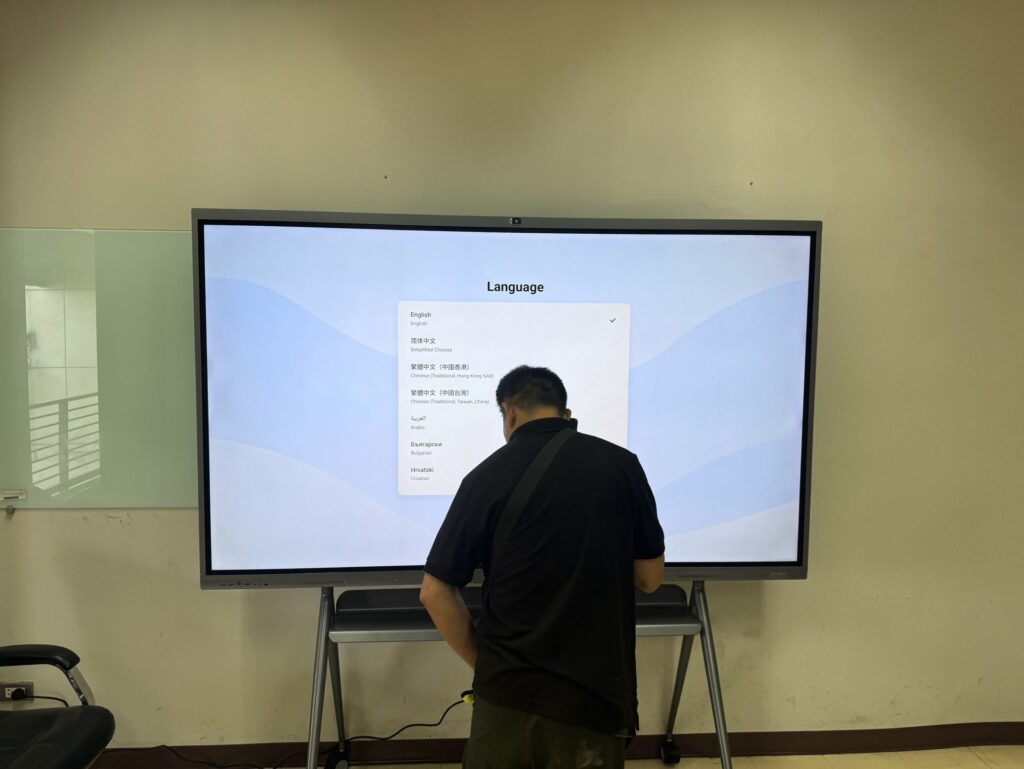 ตั้งค่าระบบจอ Interactive 86 นิ้ว KMUTNB